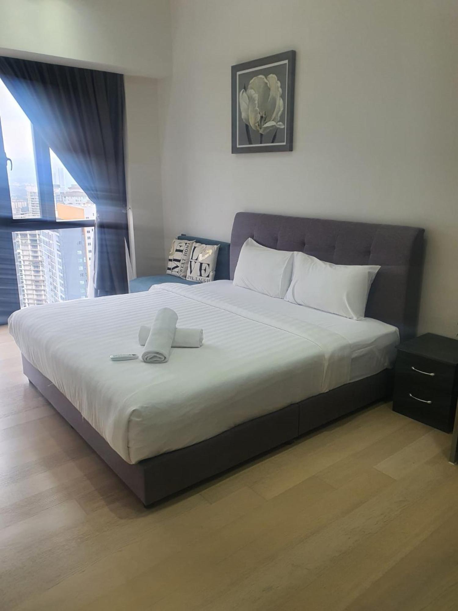 קואלה לומפור Klcc Beyond Hospitality Suites Star מראה חיצוני תמונה